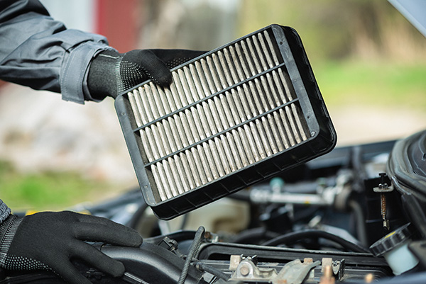 What Are the Signs of a Dirty Intake Air Filter?